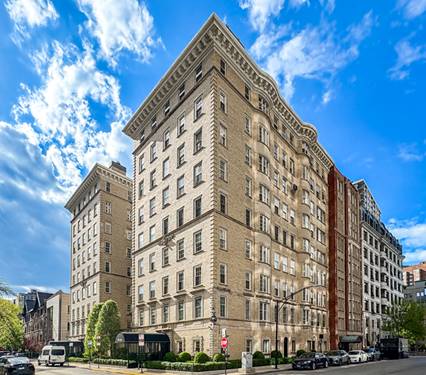 70 E Scott Unit 605, Chicago, IL 60610