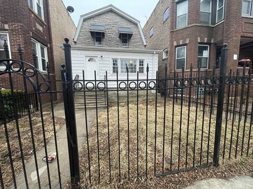 4913 W Jackson, Chicago, IL 60644