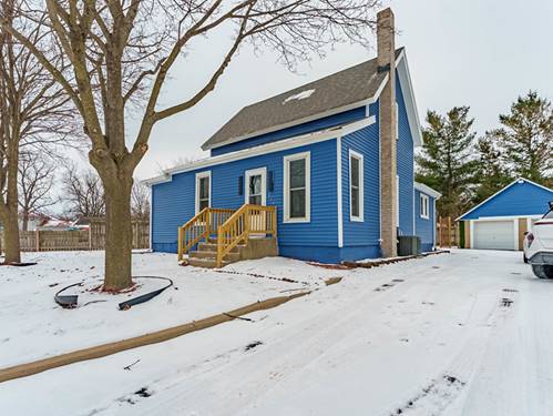 214 S Prospect, Marengo, IL 60152