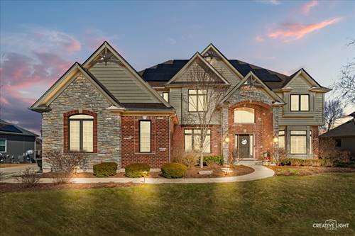 3680 Broadleaf, Elgin, IL 60124