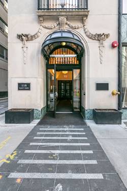 118 E Erie Unit 25D, Chicago, IL 60611