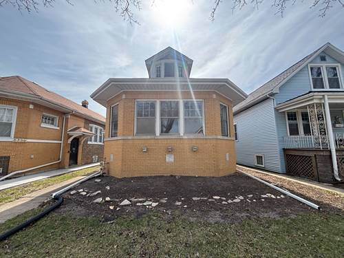 5641 W Patterson, Chicago, IL 60634