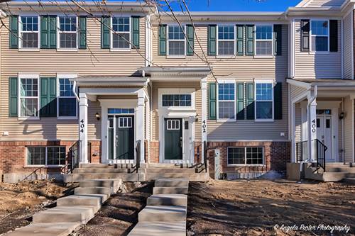 402 Neubauer, Lindenhurst, IL 60046