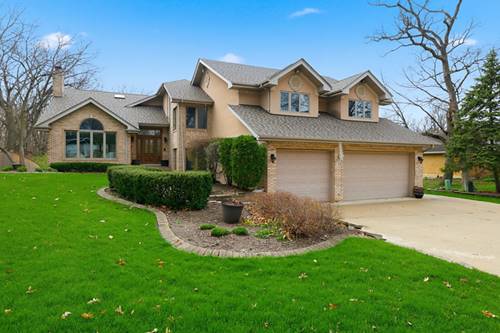 33 W Eureka, Lemont, IL 60439