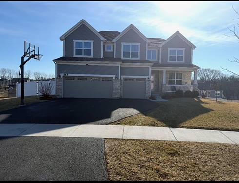 1169 Overhill, Crystal Lake, IL 60012