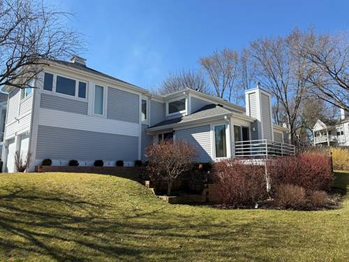 417 Lake Shore, Wauconda, IL 60084