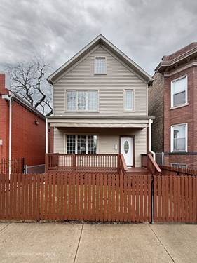6834 S Dorchester, Chicago, IL 60637