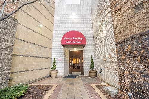 40 E 9th Unit 1916D, Chicago, IL 60605