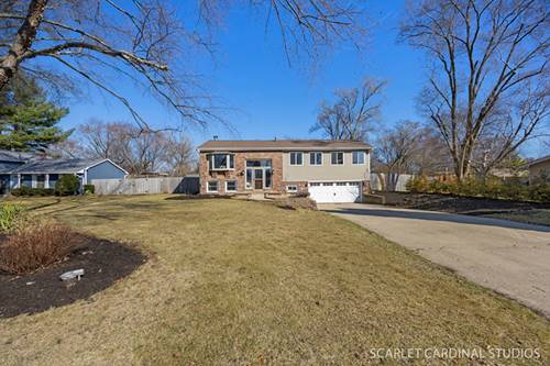 24430 W Boulevard De John, Naperville, IL 60564