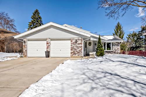 205 Cambridge, Bloomingdale, IL 60108