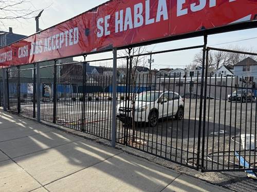 2730 N Western, Chicago, IL 60647