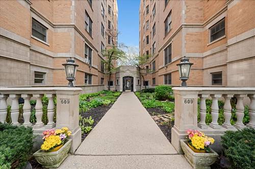 609 W Stratford Unit 3B, Chicago, IL 60657