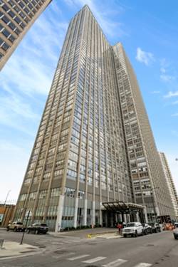 655 W Irving Park Unit 3604, Chicago, IL 60613