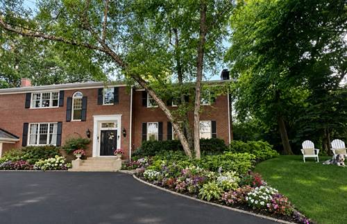 815 Merrill Woods, Hinsdale, IL 60521