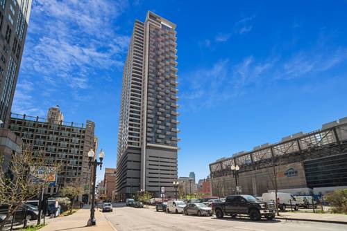 235 W Van Buren Unit 4214, Chicago, IL 60607