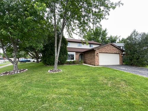 387 Amy, Naperville, IL 60565