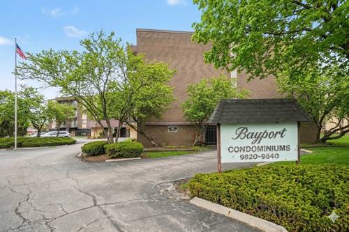 9820 S Pulaski Unit 307, Oak Lawn, IL 60453