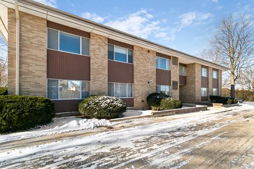 318 Walker Unit 4, Highland Park, IL 60035