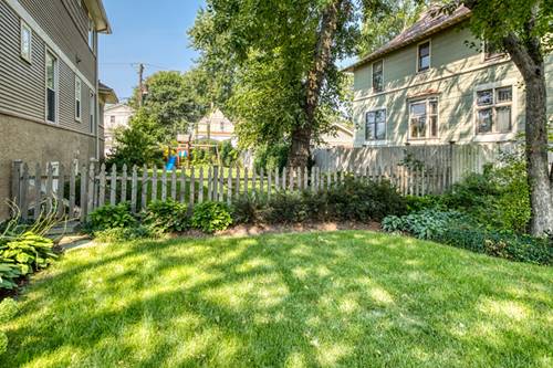 1169 S Taylor, Oak Park, IL 60304