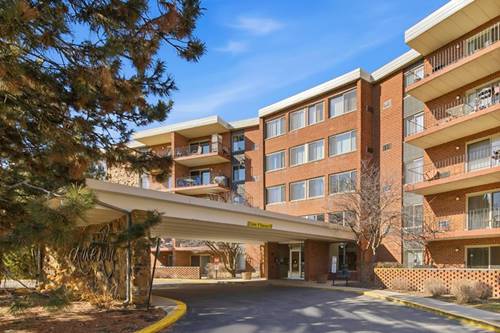 16 E Old Willow Unit 214s, Prospect Heights, IL 60070