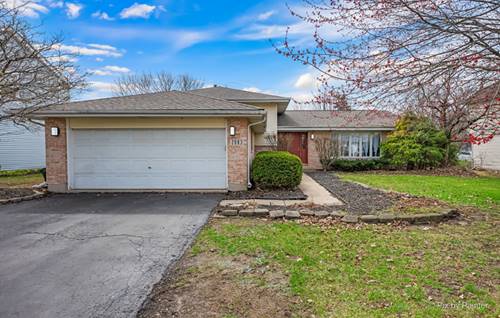 2083 Maplewood, Naperville, IL 60563