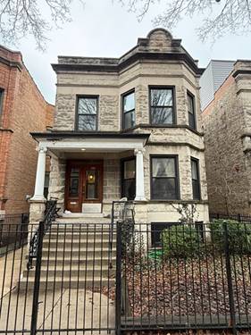 1325 W Cornelia, Chicago, IL 60657