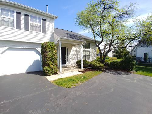 547 East, Streamwood, IL 60107