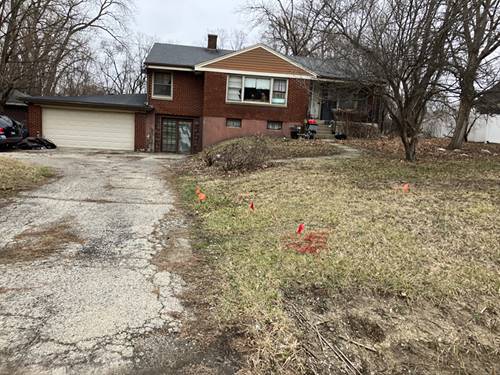 22W130 Irving Park, Roselle, IL 60172