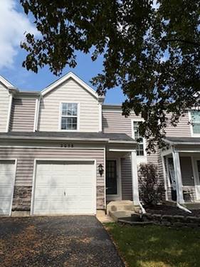 2038 College Green, Elgin, IL 60123