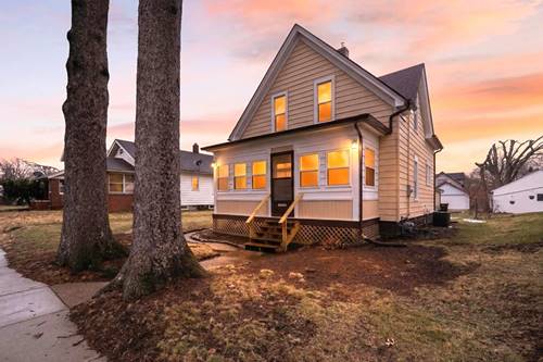 1011 15th, Rockford, IL 61104