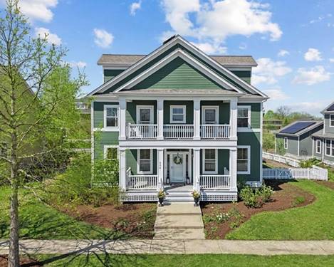 884 Blazing Star, Grayslake, IL 60030