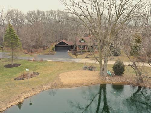 18238 W Gages Lake, Grayslake, IL 60030