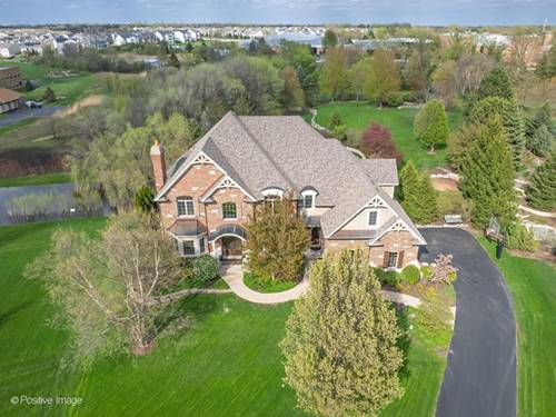 37W220 Mission Hills, St. Charles, IL 60175