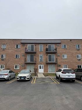 143 W Elk Unit 340, Carol Stream, IL 60188