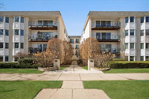 715 Ridge Unit 1BN, Wilmette, IL 60091