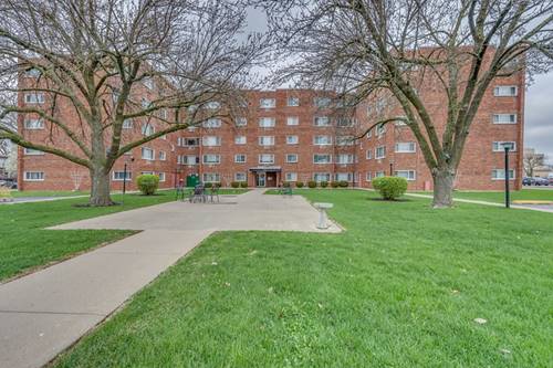 222 Madison Unit 214, Joliet, IL 60435