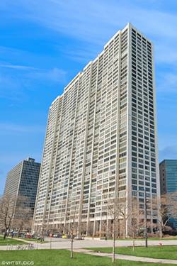 2800 N Lake Shore Unit 2711, Chicago, IL 60657