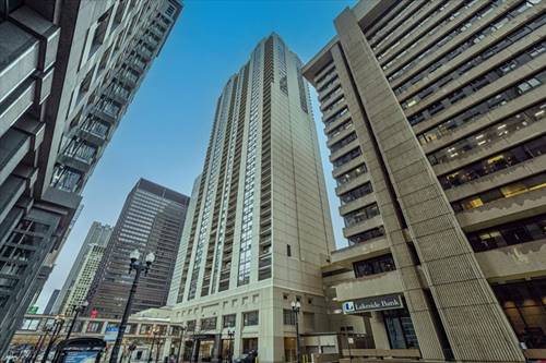 200 N Dearborn Unit 2502, Chicago, IL 60601