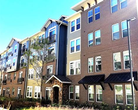 690 E Algonquin Unit 3303, Schaumburg, IL 60173
