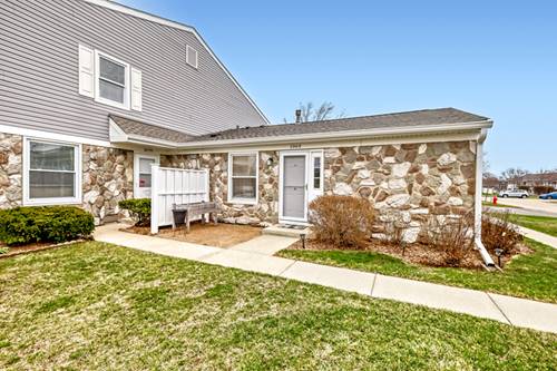 1064 Hampton Unit 1064, Schaumburg, IL 60193