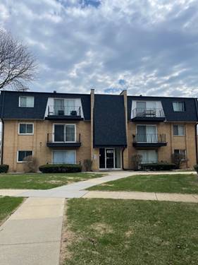 4921 W 109th Unit 304, Oak Lawn, IL 60453