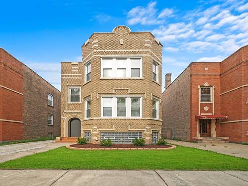 8722 S Kingston, Chicago, IL 60617