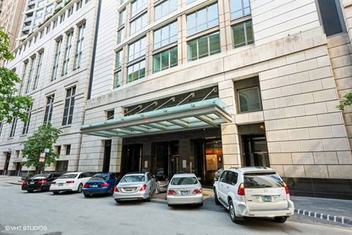 130 N Garland Unit 2708, Chicago, IL 60602