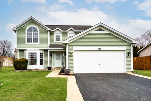 1840 Windmill, Hanover Park, IL 60133