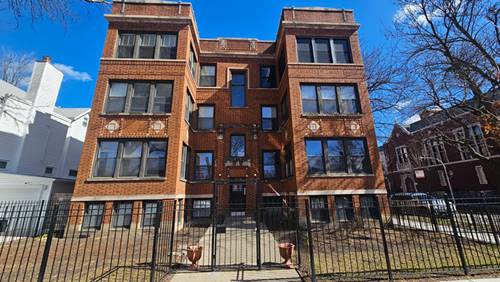 6701 N Bosworth Unit 1S, Chicago, IL 60626