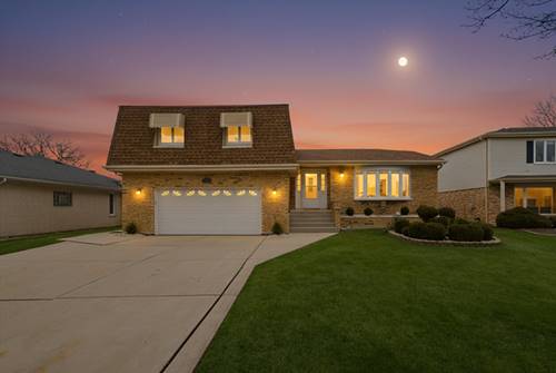 707 S Noah, Mount Prospect, IL 60056