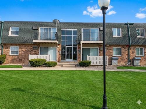 9954 S 84th Unit 109, Palos Hills, IL 60465