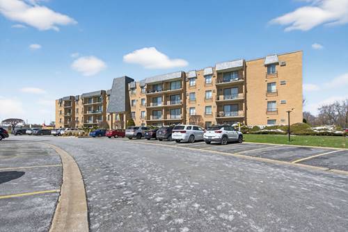 931 W Arquilla Unit 415, Glenwood, IL 60425