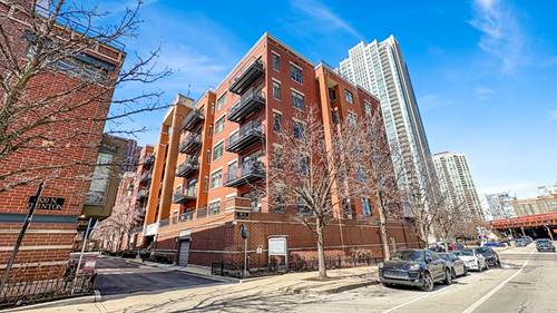 330 N Clinton Unit 504, Chicago, IL 60661