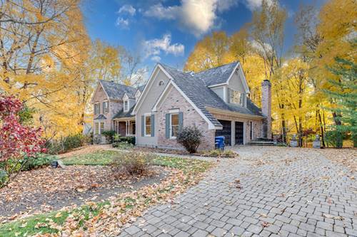 813 Fox Glen, St. Charles, IL 60174